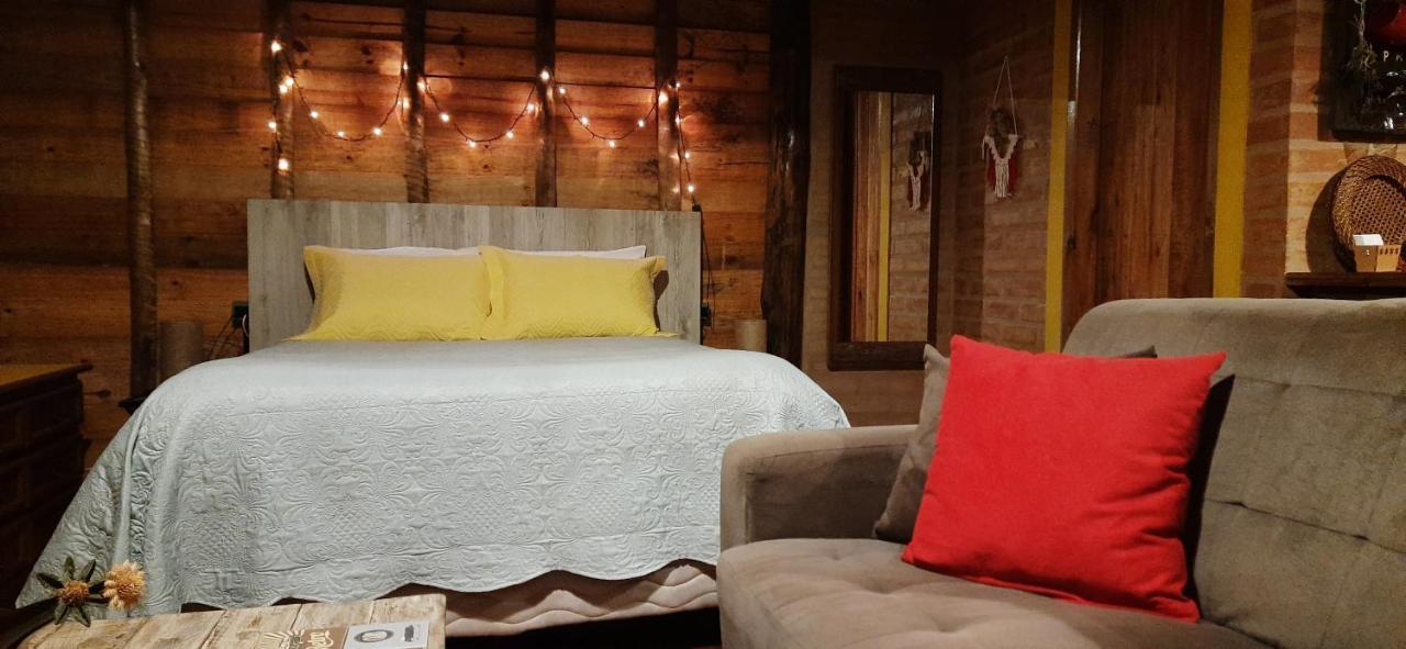 Chale Caminho Da Montanha Lodge